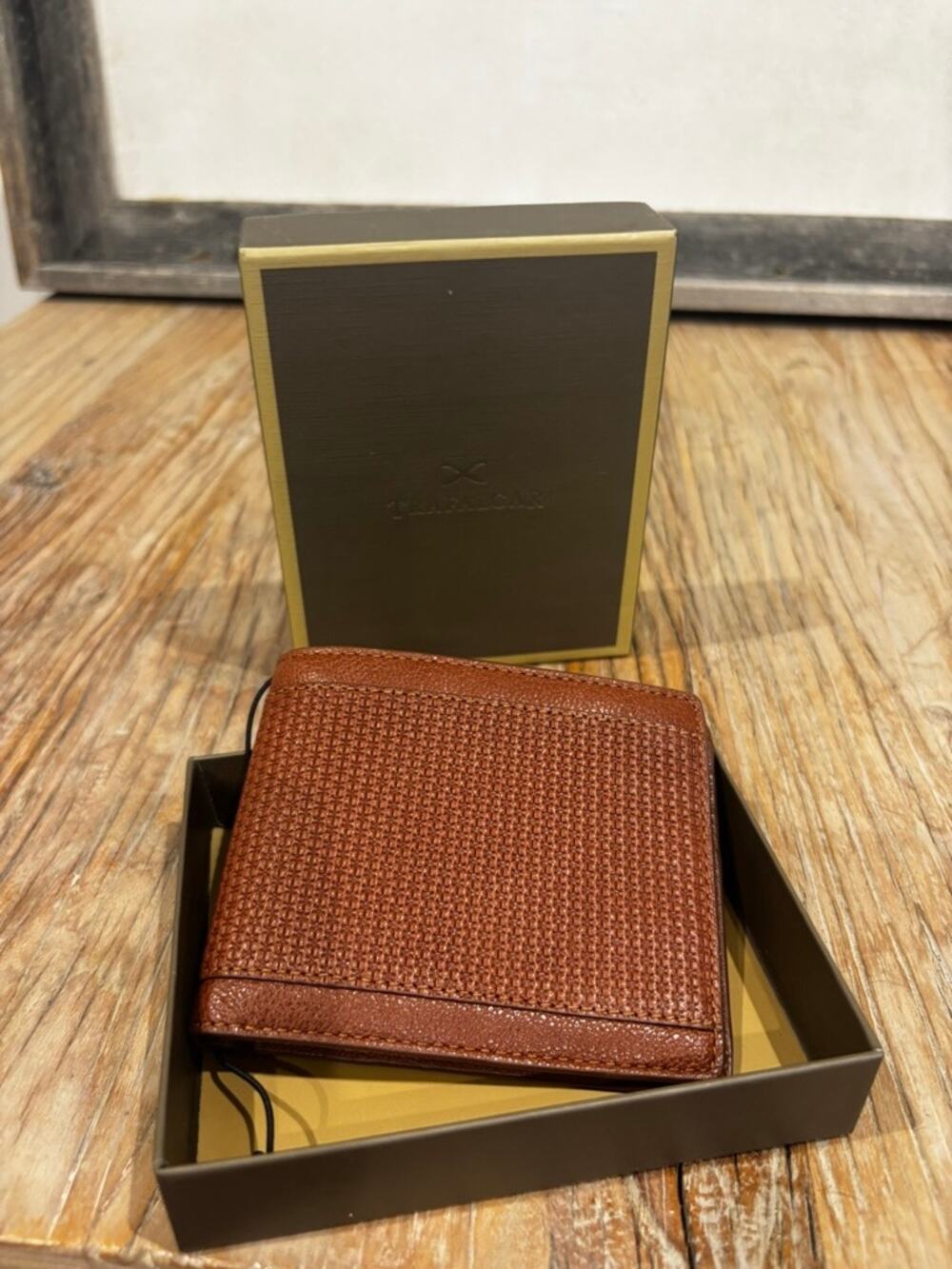 Trafalgar Brown Textured Leather Bifold Wallet Men's w/ Box NWT